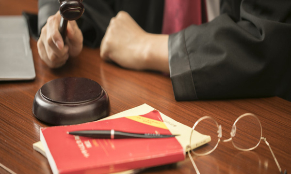 乌鲁木齐市最厉害的非诉案件律师事务所是哪几家？(乌鲁木齐市最厉害的非诉案件律师事务所)